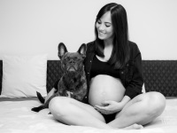 Babybauch Fotos vom Homeshooting