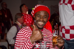 Andrew Sinkala zu Besuch bei der Prinzengarde